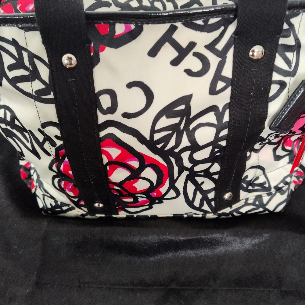 Coach Poppy Black and Pink Floral Tote And Wristle Bag Set. No Crossbody Strap - Picture 8 of 13